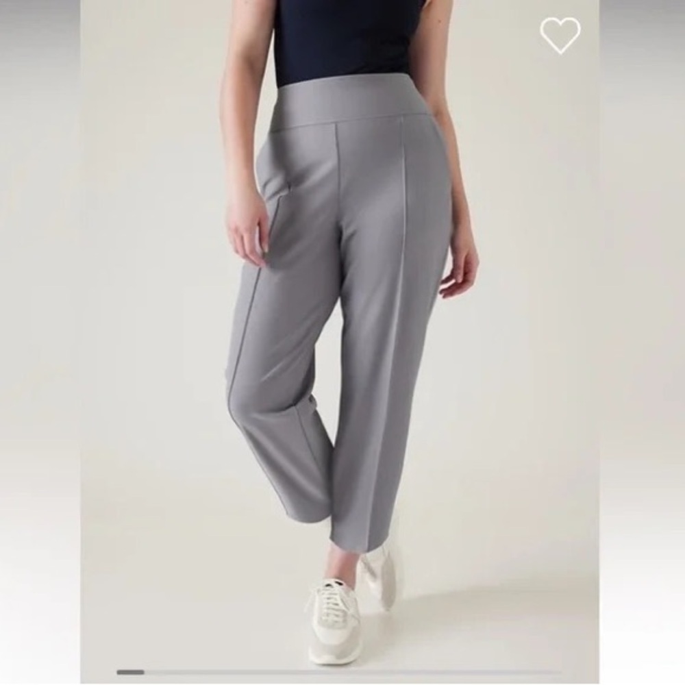 Athleta Light Gray Stellar Wide Crop size 0